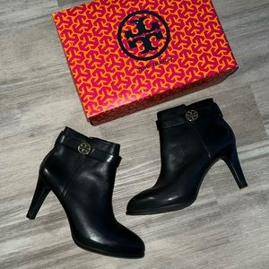 Tory Burch Black Bristol Bootie Calf size 9.5